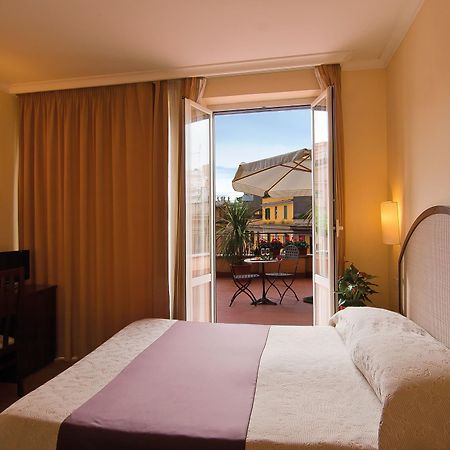 Hotel Novecento Roma Esterno foto