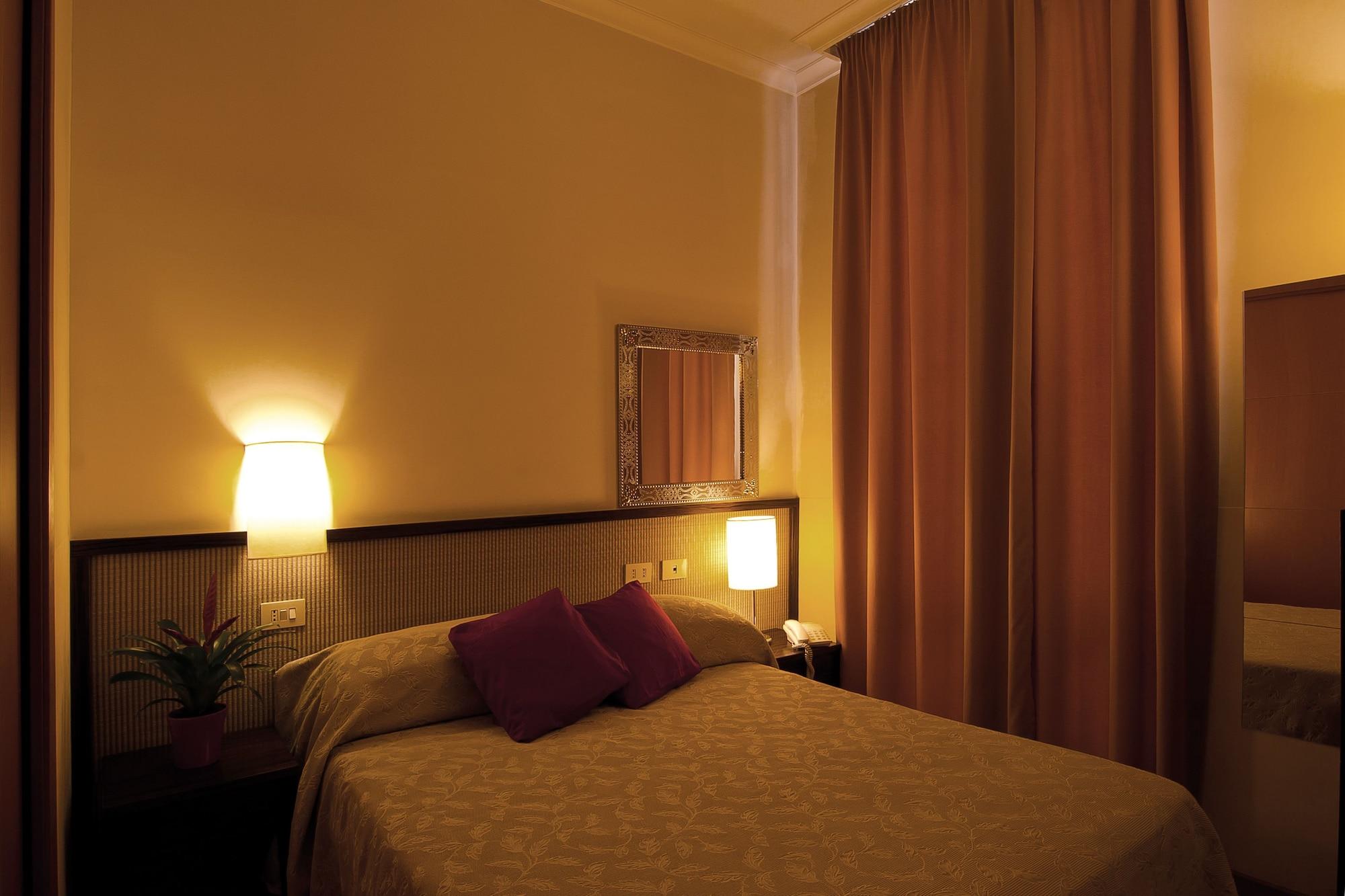 Hotel Novecento Roma Esterno foto