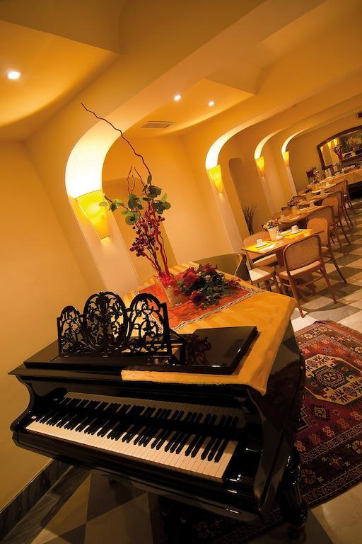 Hotel Novecento Roma Esterno foto