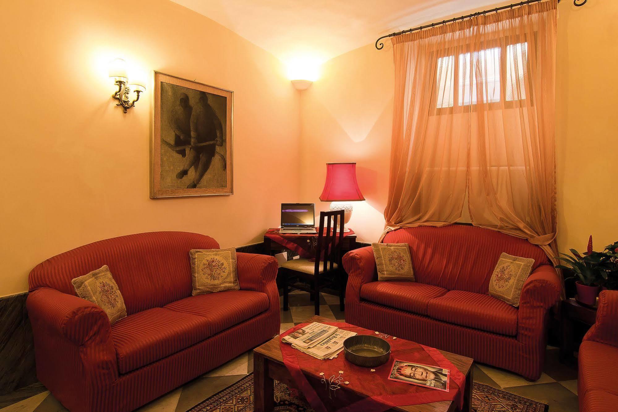 Hotel Novecento Roma Esterno foto